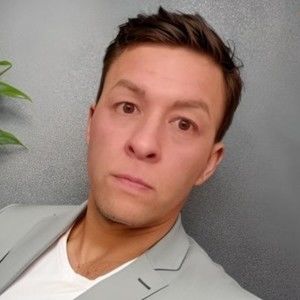 Meet your Posher, Ben